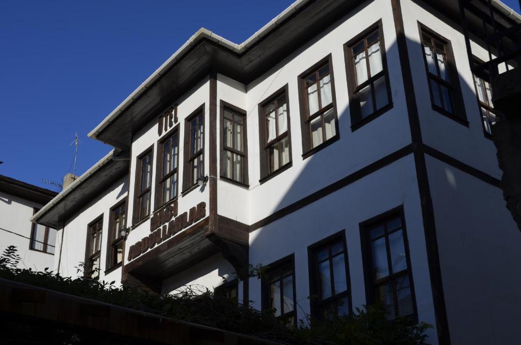 Haci Abdullahlar Konagi Hotel Mudurnu Eksteriør billede